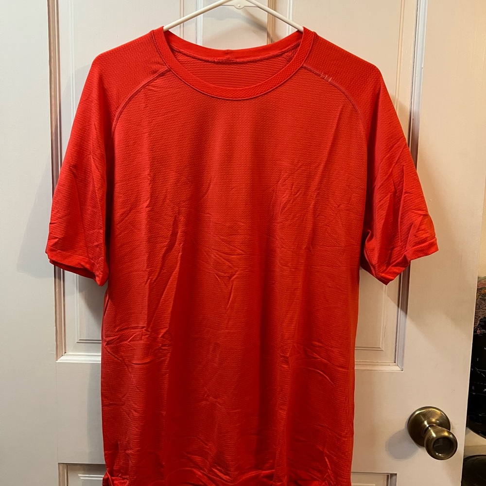 Lululemon Metal Vent Tech 2.0 Short Sleeve